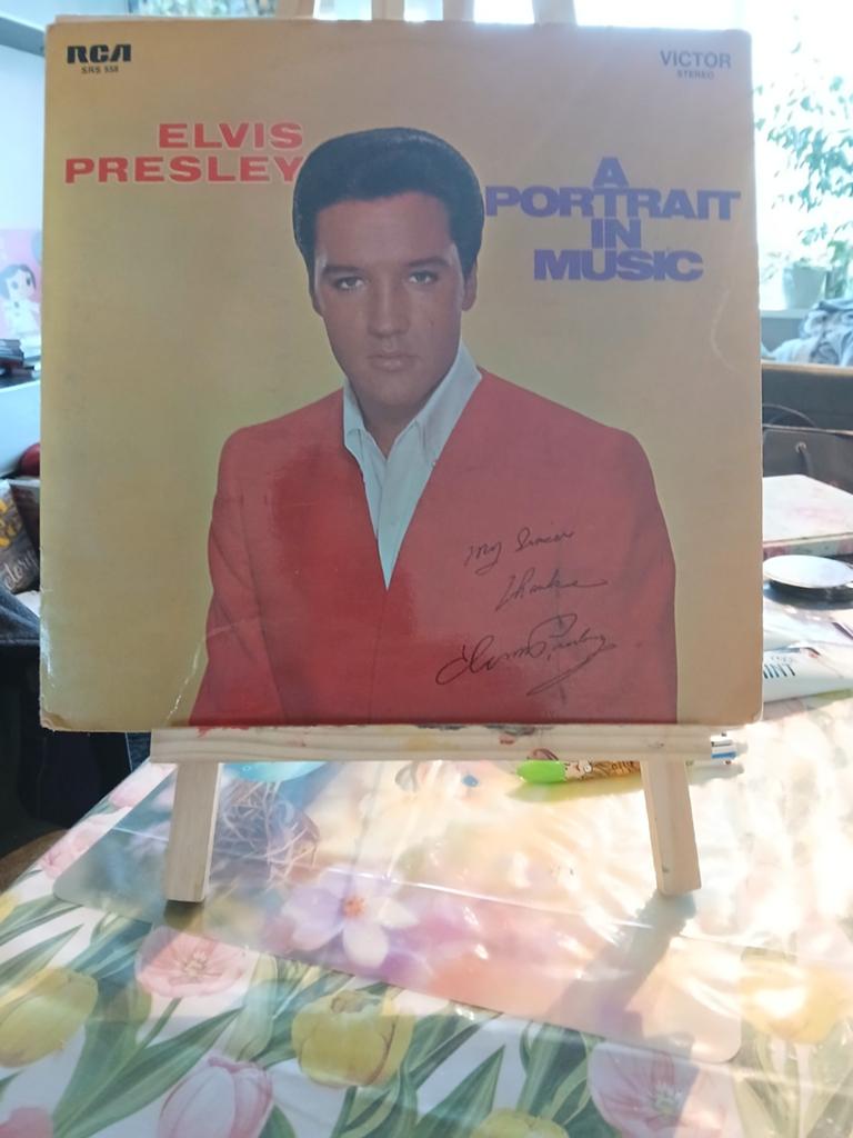 Elvis Presley - A Portrait in Music LP (RCA Victor), Ophalen of Verzenden, Gebruikt, 12 inch