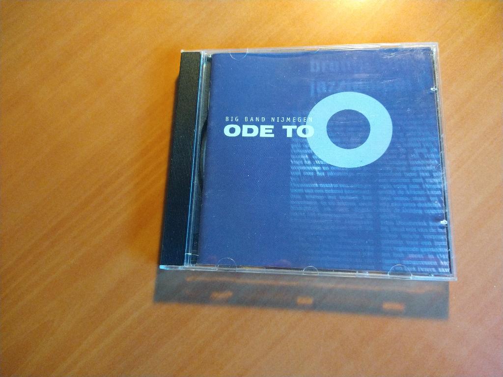 CD Big Band Nijmegen. Ode to O, Ophalen of Verzenden, 1980 tot heden, Zo goed als nieuw, Jazz