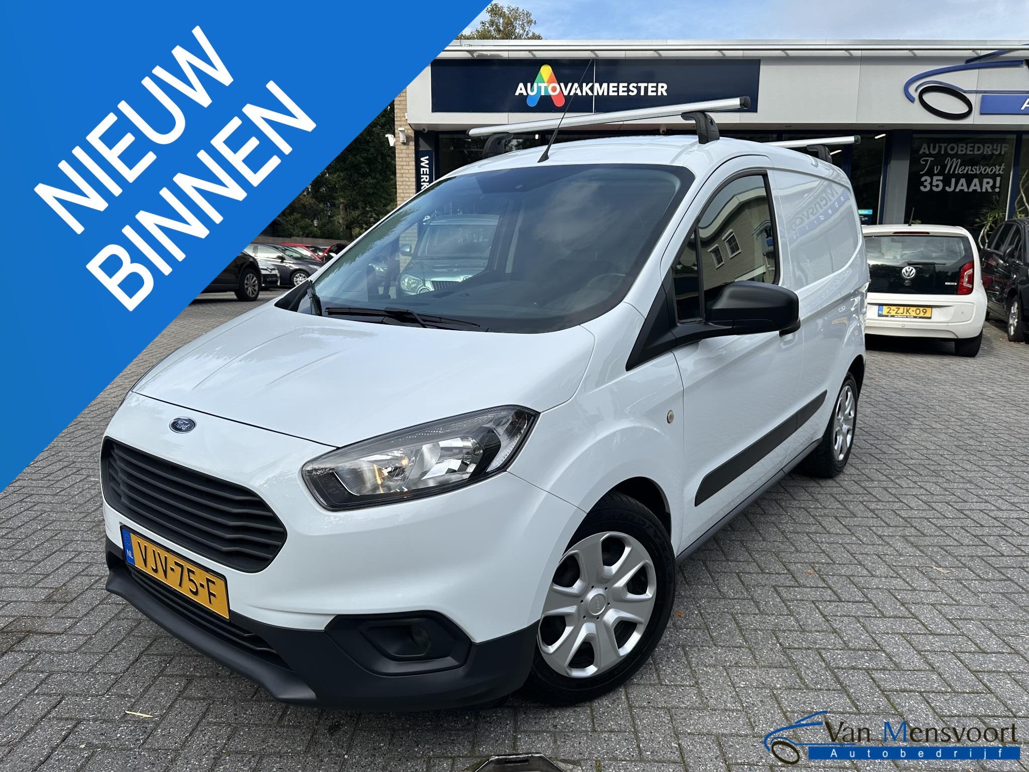 Ford Transit Courier 1.0 EcoBoost 100PK Trend NweDistributie, Gebruikt, Euro 6, Met garantie (alle), Navigatiesysteem