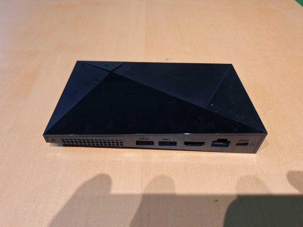 Nvidia Shield Pro, Audio, Tv en Foto, Mediaspelers, Ophalen of Verzenden, Gebruikt, HDMI, Minder dan 500 GB