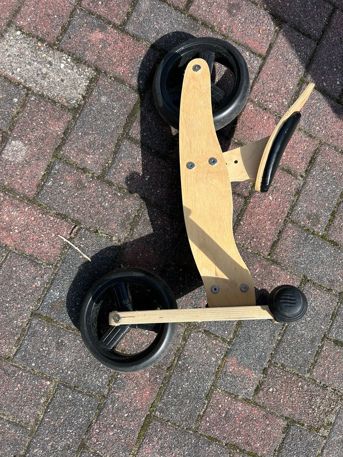 Foto 5 van Houten loopfiets 2-in-1: driewieler en tweewieler