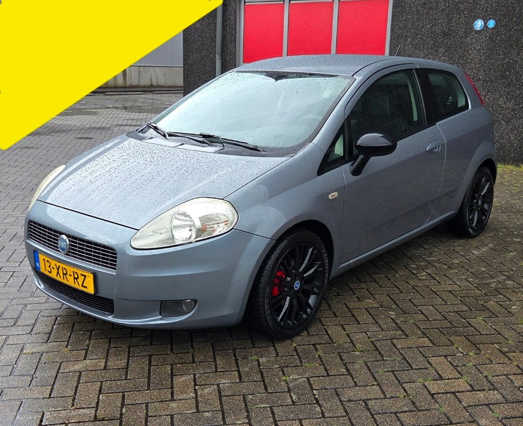 Fiat Punto 1.4 2007 AIRCO / NIEUWE APK / CRUISE CONTROL !!, Voorwielaandrijving, Stof, 40 €/maand, 4 cilinders