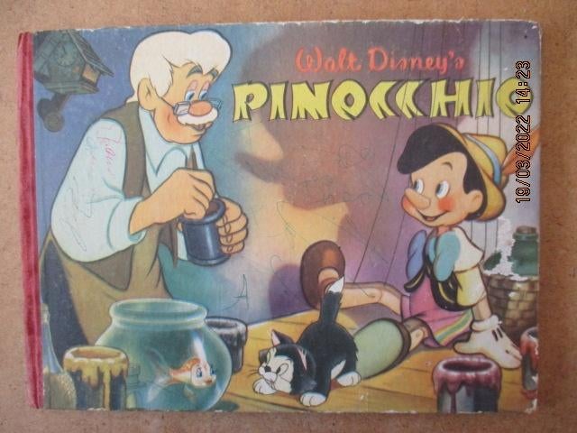 adv6087 pinocchio plaatjes boek 2, Boeken, Stripboeken, Eén stripboek, Ophalen, Gelezen