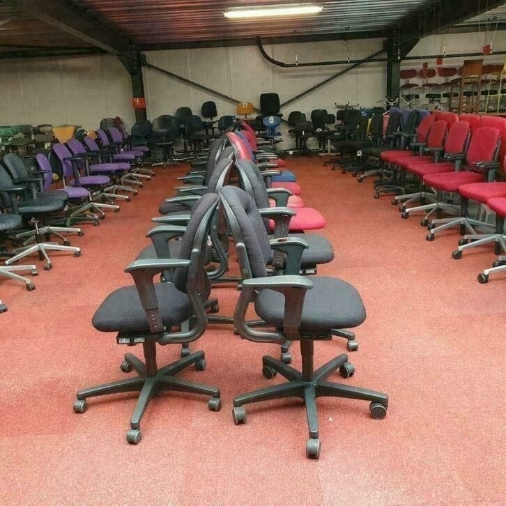 partij geheel instelbare kantoor stoelen, bureaustoelen, Huis en Inrichting, Bureaus, Ophalen, Nieuw, X, X