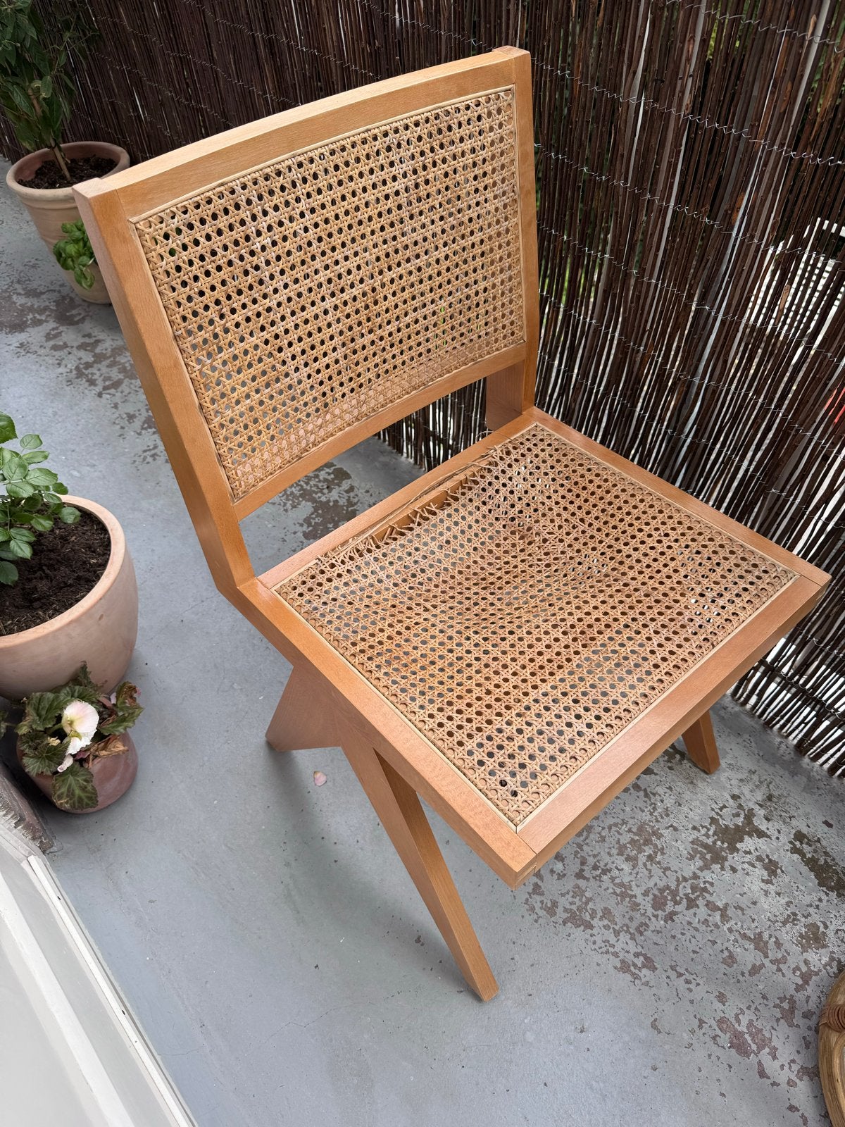 Pierre Jeanneret replica stoel met rotan zitting, Ophalen
