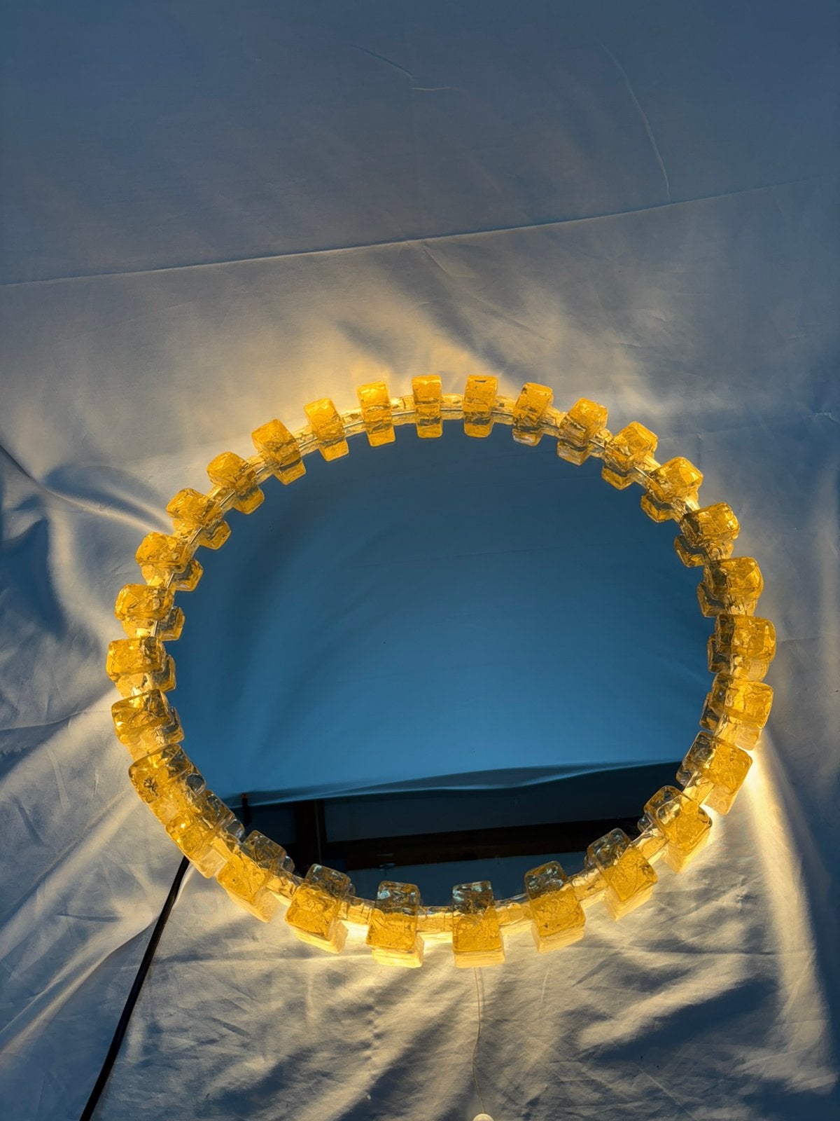 Vintage Hillebrand verlichte wandspiegel lucite jaren 70, Minder dan 50 cm, Rond, Ophalen of Verzenden, Zo goed als nieuw