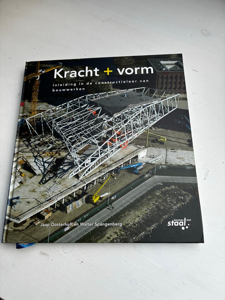 Kracht + vorm: Inleiding in de constructieleer, Verzenden, Beta, Zo goed als nieuw, HBO