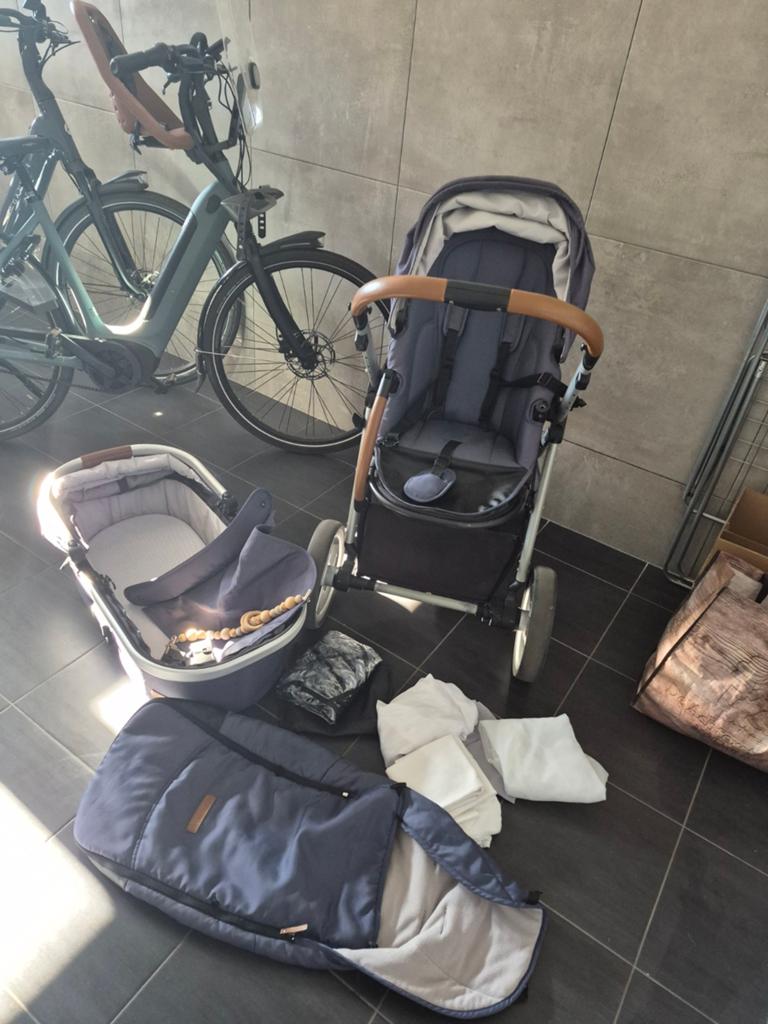 Mutsy Traveller 3-in-1 kinder- en wandelwagen, Kinderen en Baby's, Kinderwagens en Combinaties, Ophalen, Gebruikt, Combiwagen