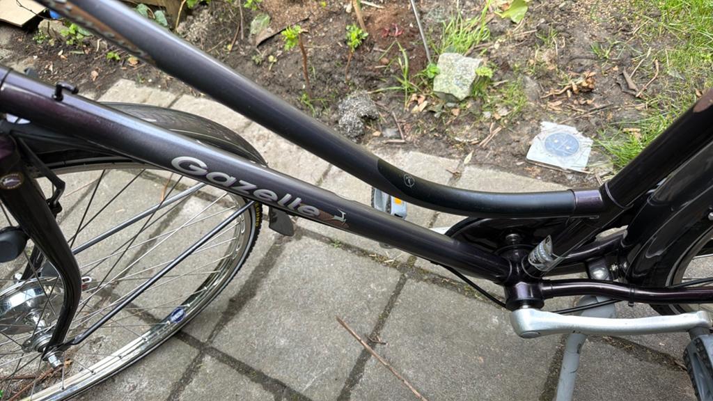 Gazelle Damesfiets 28 ince- Comfortabel en Betrouwbaar, Velgrem, Versnellingen, Ophalen of Verzenden, Gazelle