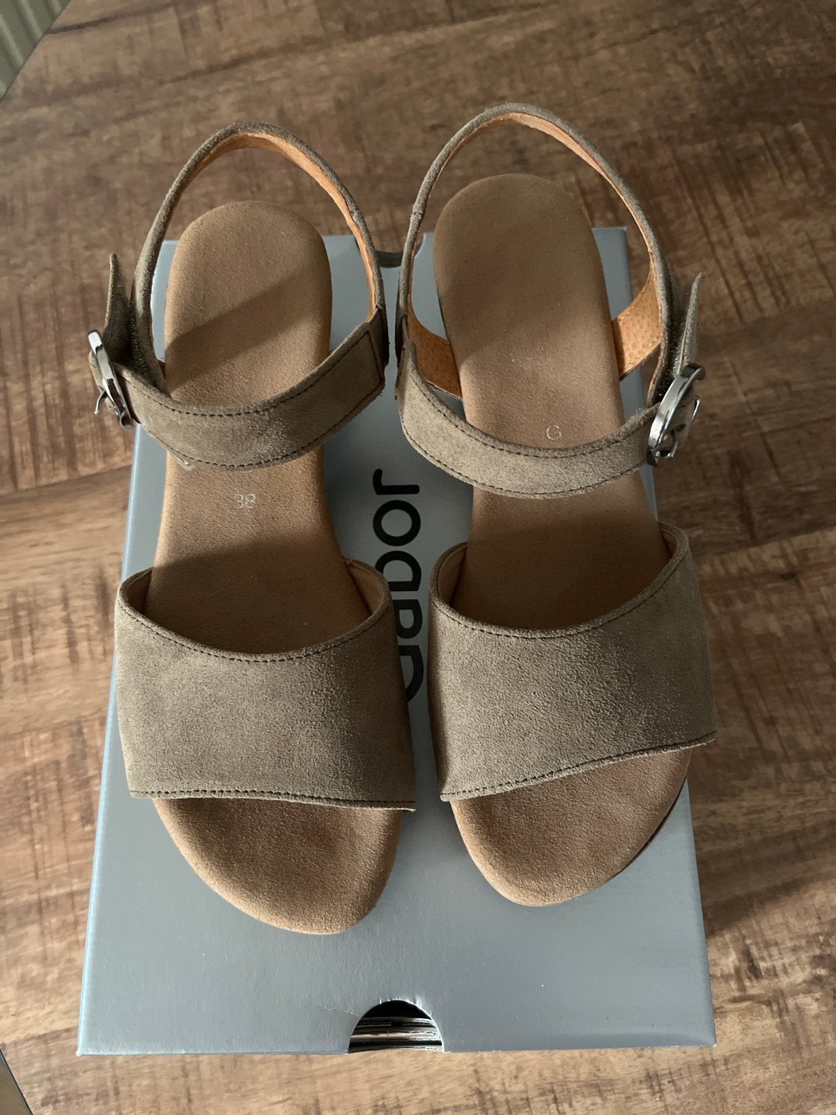 Nieuwe Gabor sandalen maat 38 - ongedragen met doos, Ophalen of Verzenden, Nieuw, Bruin, Sandalen of Muiltjes