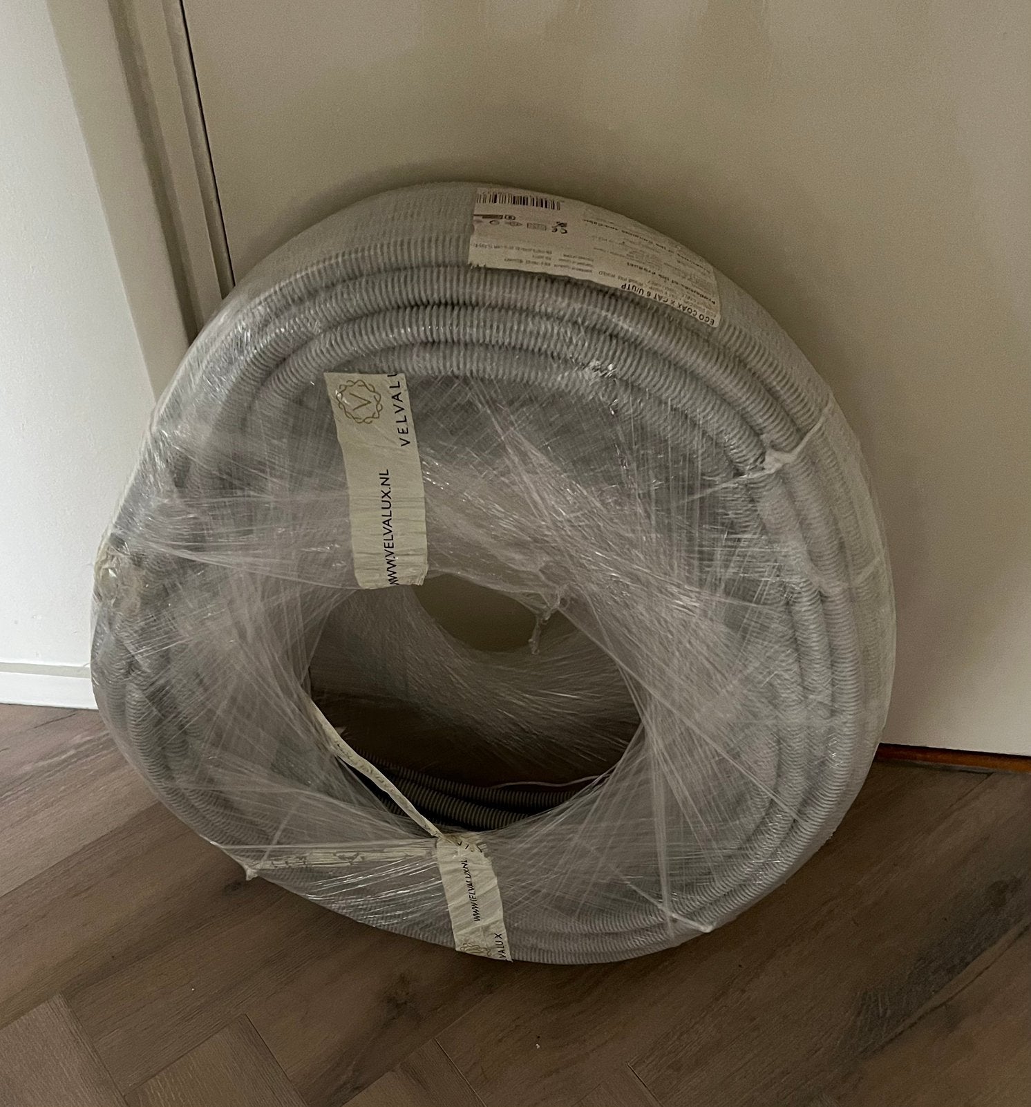 Flexbuis met utp en coax kabel, Ophalen, Nieuw, Kabel of Snoer