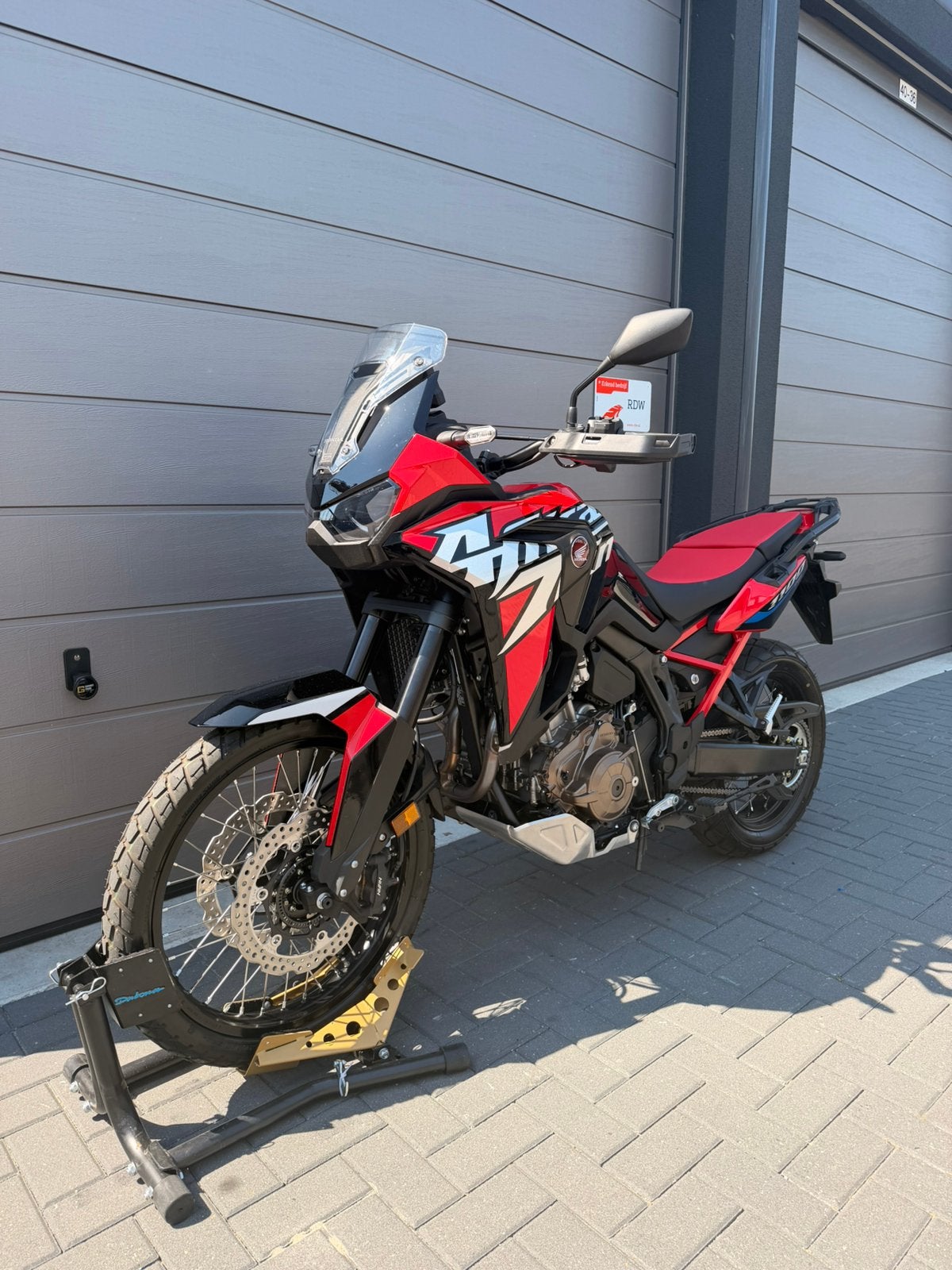 Honda Africa Twin NIEUW 44KM, Motoren, Traction Control, 2 cilinders, Nieuw, Motorrijbewijs A