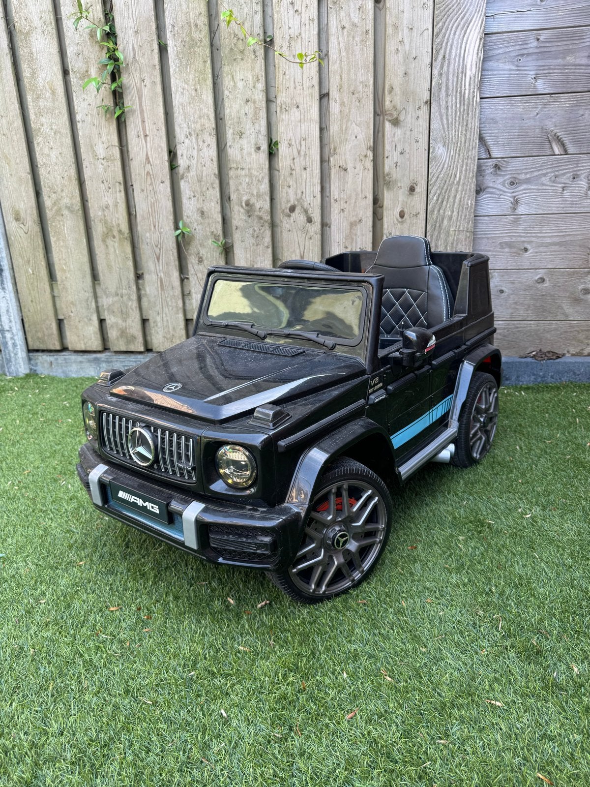 Mercedes G63 AMG auto voor Kinderen , Alles Werkt!, Kinderen en Baby's, Speelgoed | Buiten | Accuvoertuigen, Ophalen, Gebruikt