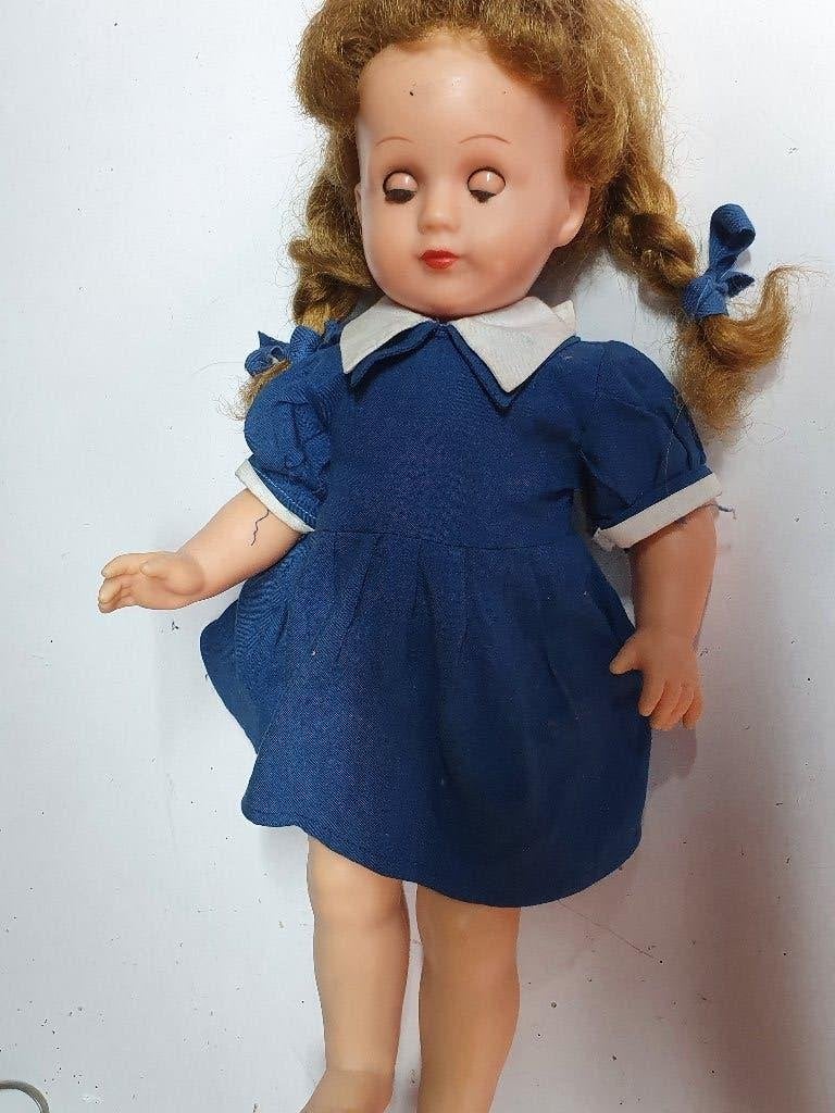 VINTAGE Pop van SCHILDKRÖT. Jaren 60. verpleegster, Verzamelen, Poppen, Ophalen of Verzenden, Gebruikt, Pop