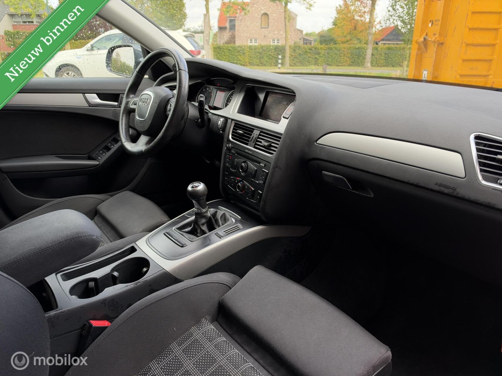 Audi A4 Limousine 2.0 TFSI Pro Line Business Cruise NL Auto, Auto's, Voorwielaandrijving, Euro 5, Gebruikt, 4 cilinders