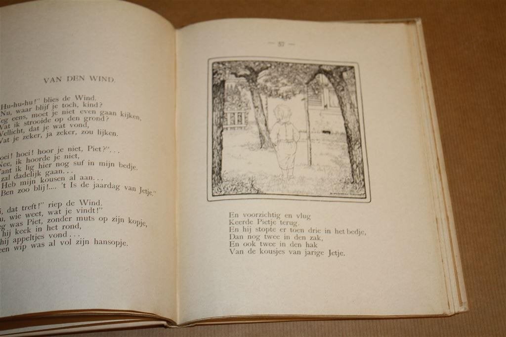 Wat de haard fluisterde. Maathuis-Ilcken. 1e druk 1914., Ophalen of Verzenden, Gelezen, Fictie algemeen