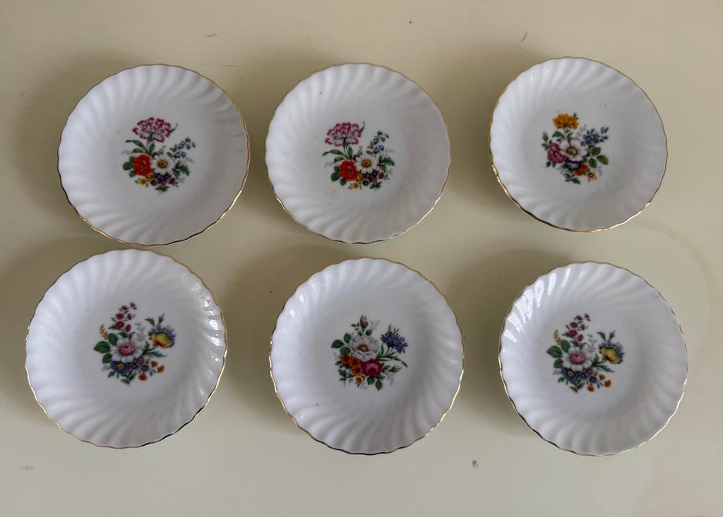 6 Bavaria schoteltjes met bloemdecor, Ophalen, Gebruikt, Porselein, Overige typen