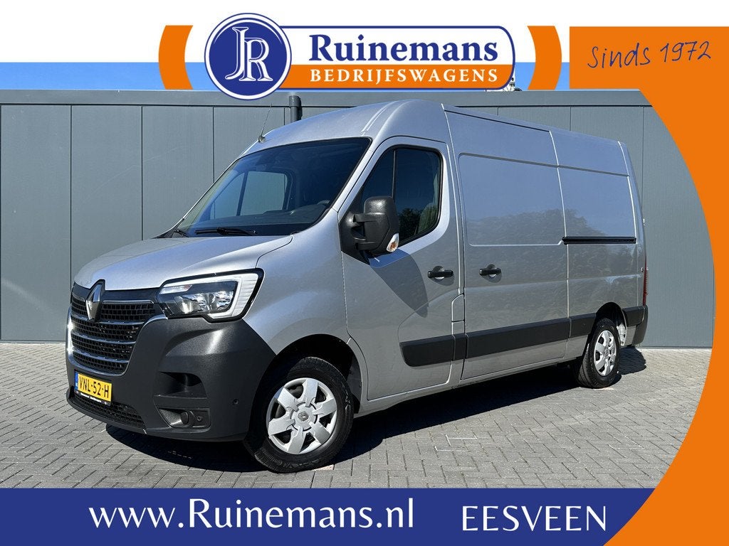 Renault Master T35 2.3 dCi 135 PK / L2H2 / 1e EIG / TREKHAAK, Voorwielaandrijving, Gebruikt, Euro 6, 4 cilinders