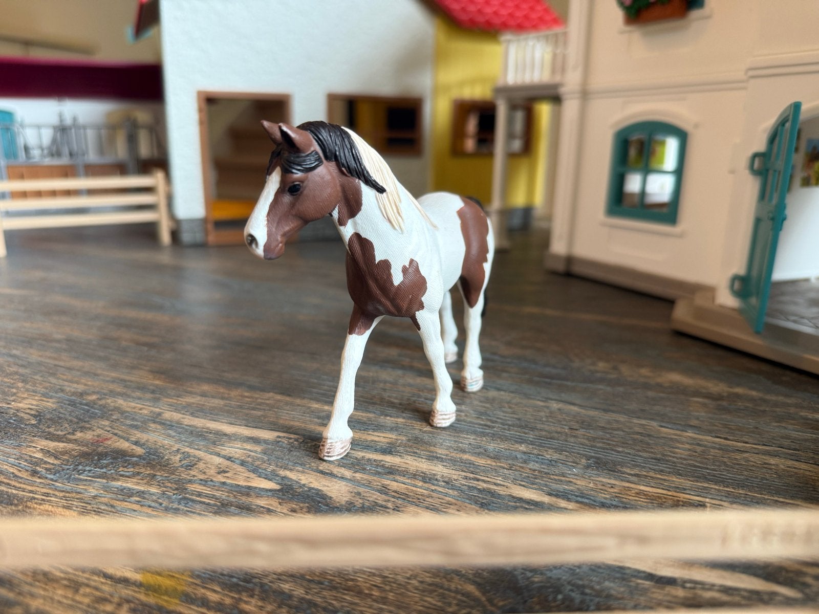 Schleich paard: Bruin-wit gevlekt paard, Ophalen of Verzenden, Gebruikt, Jongen of Meisje