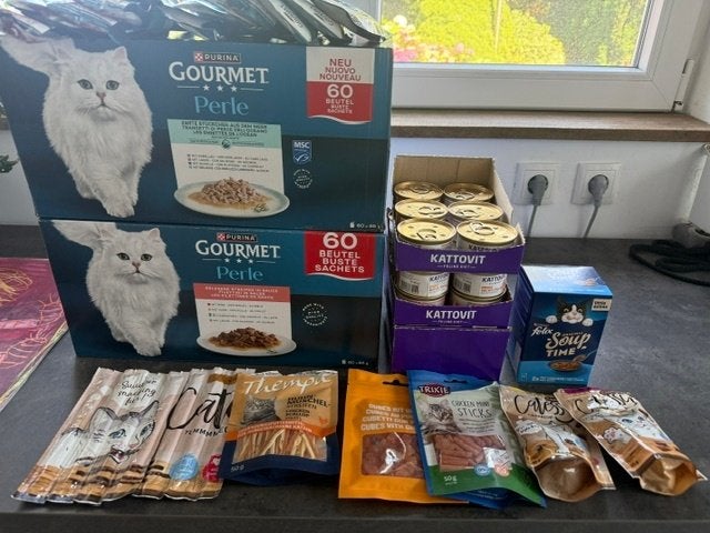 Diverse Kattenvoer blikjes/pakjes/brokjes, Dieren en Toebehoren, Ophalen, Kat