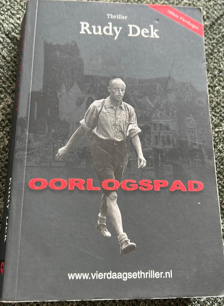 Oorlogspad - Rudy Dek (Thriller), Ophalen of Verzenden, Gelezen, Nederland