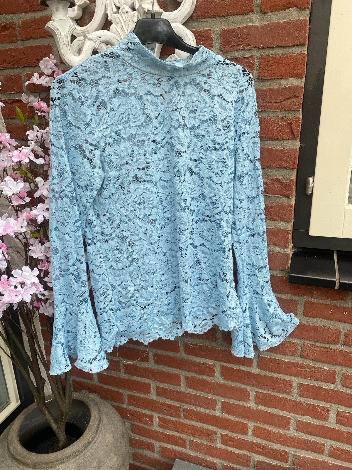 Kanten top maat M blauw, Kleding | Dames, Tops, Maat 38/40 (M), Blauw, Ophalen of Verzenden, Lange mouw