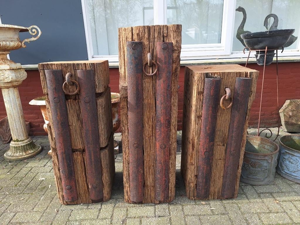 gigantische grote oude meerpalen, Huis en Inrichting, Woonaccessoires | Zuilen en Pilaren, Ophalen, Zo goed als nieuw