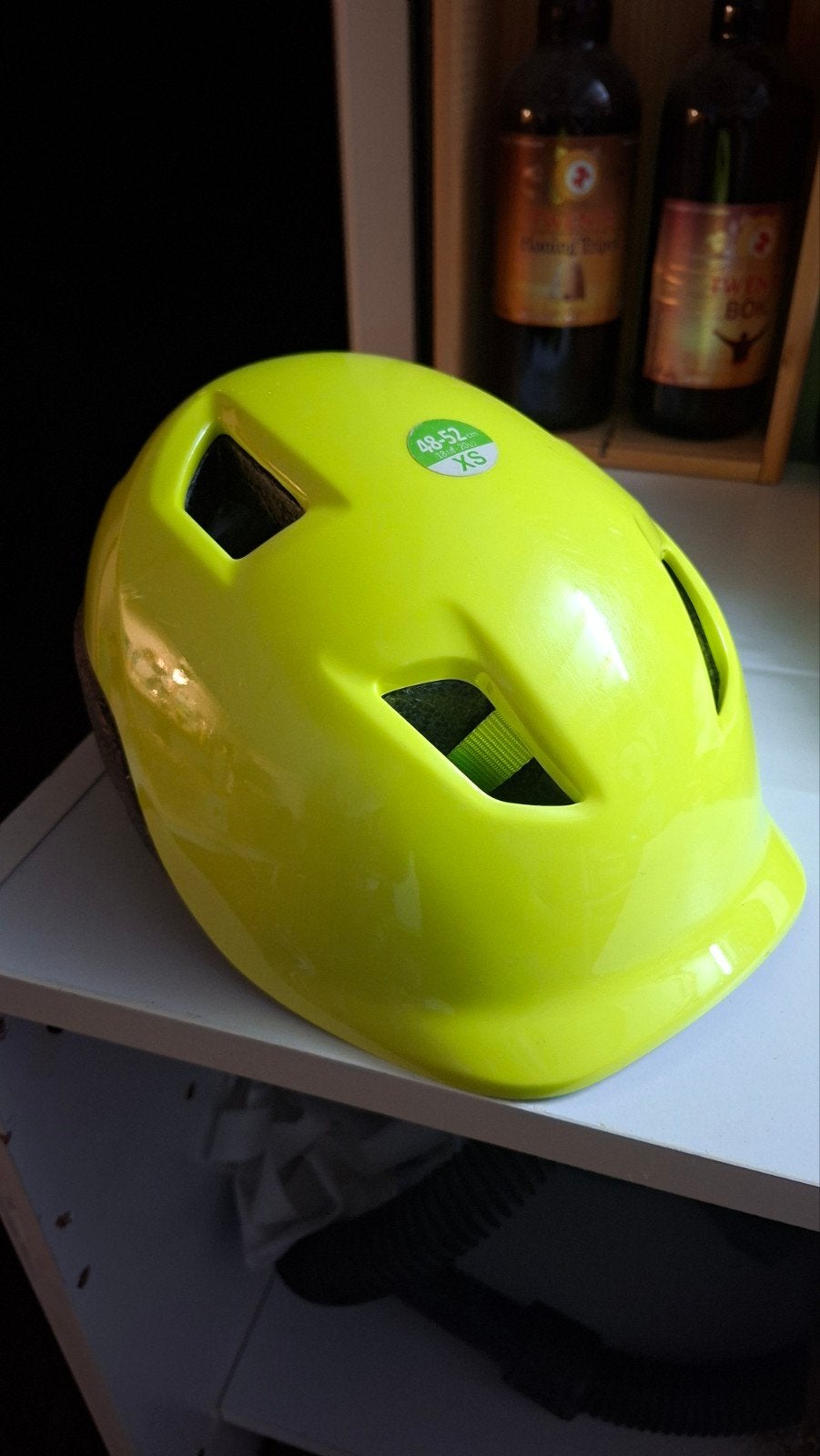 BTWIN Fietshelm KH 500 Fluo Maat XS (48-52 cm), XS, Jongen of Meisje, Ophalen of Verzenden, Zo goed als nieuw