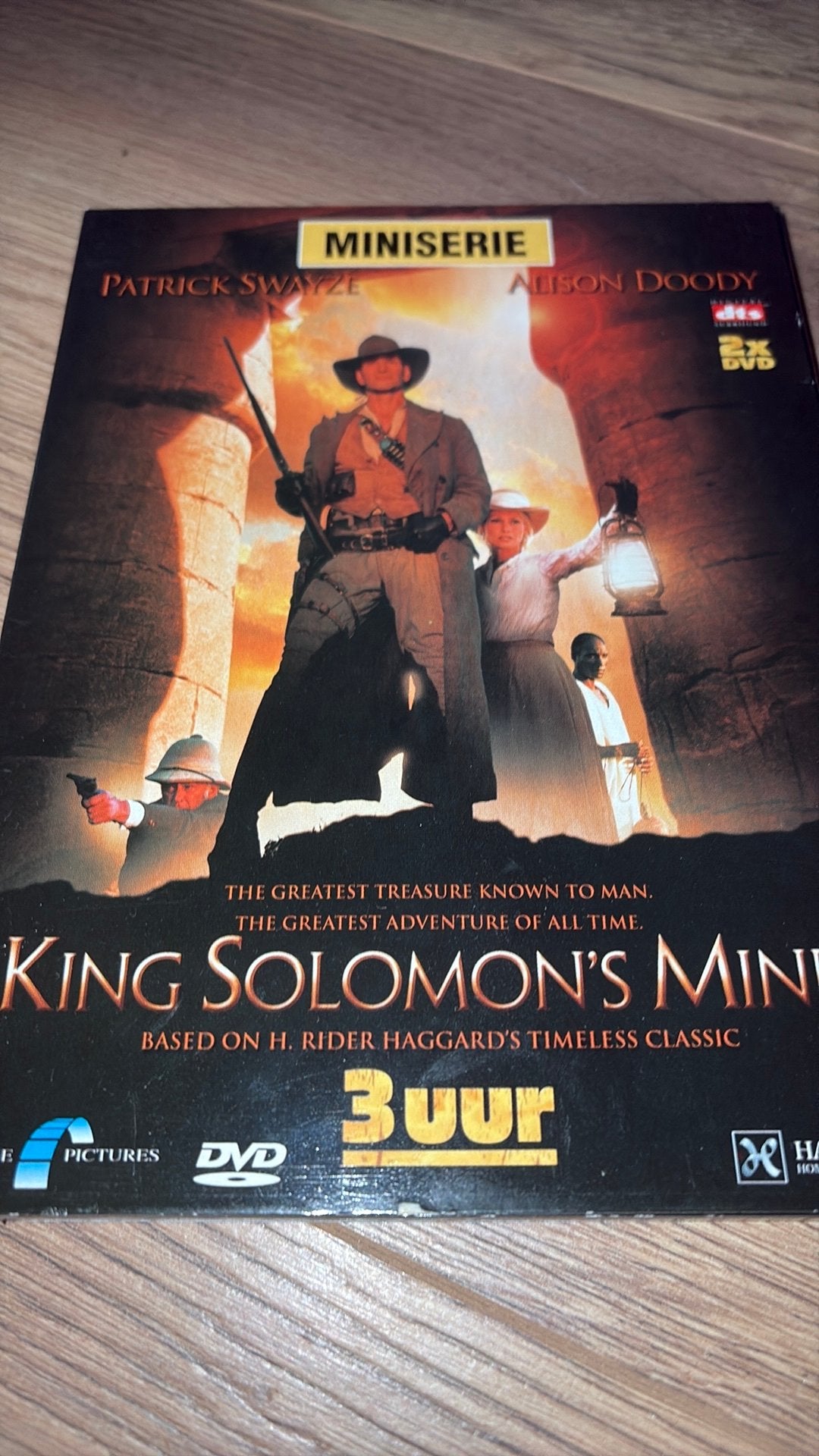 Miniserie King Solomon’s Mines met Patrick Swayze., Vanaf 12 jaar, Ophalen of Verzenden, Zo goed als nieuw, Actie en Avontuur