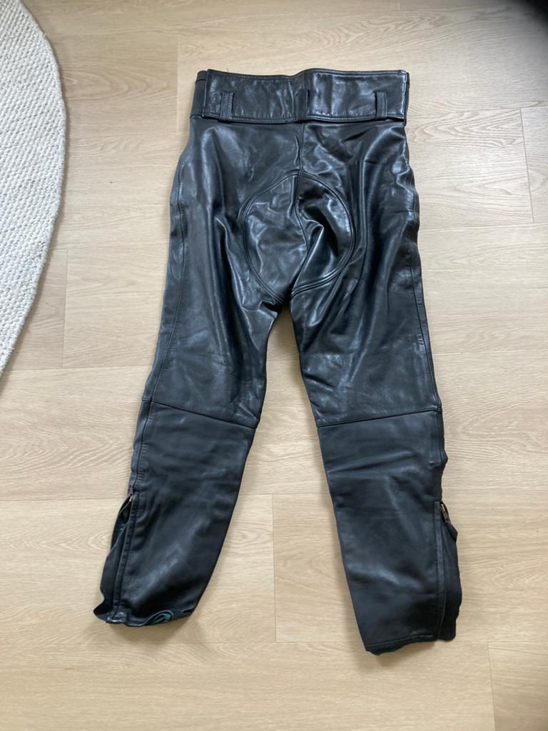 Dames motor broek leer 40, Motoren, Ophalen of Verzenden, Tweedehands, Dames, Broek | leer