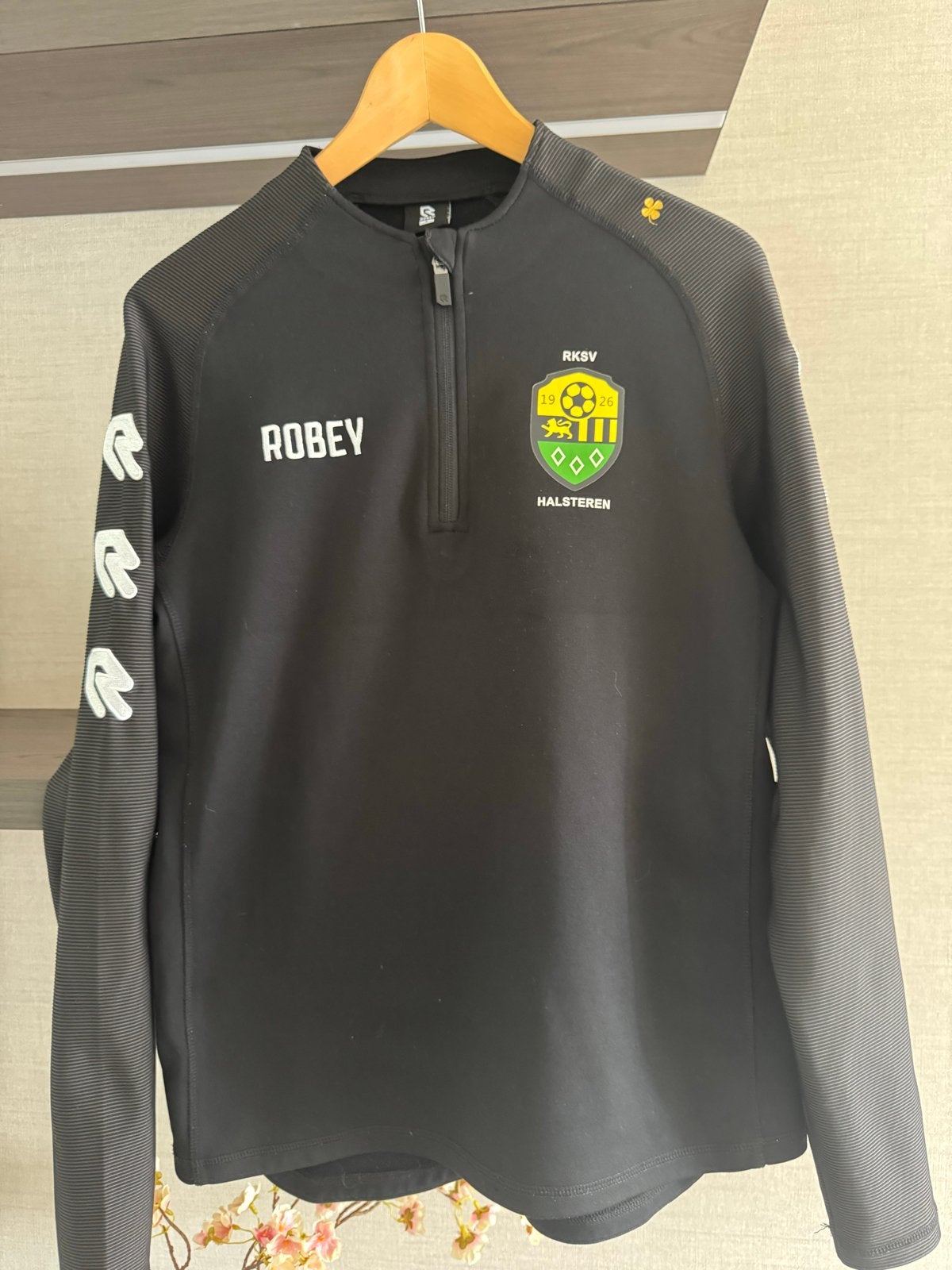 Robey trainingspak RKSV Halsteren (maat S), Zwart, Overige typen, Ophalen of Verzenden, Maat 36 (S)