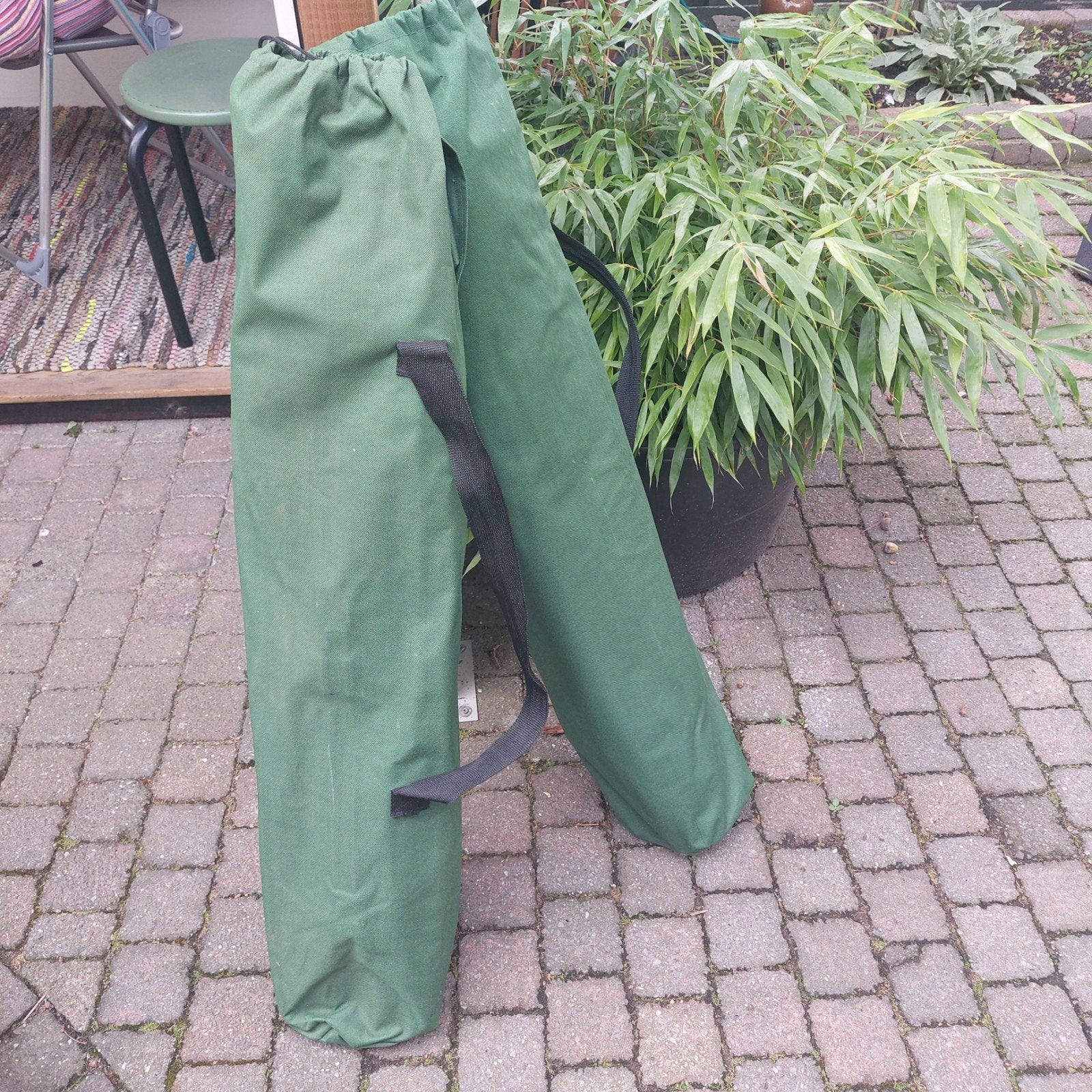 2 groene veldbedden samen te koop, Caravans en Kamperen, Kampeermeubelen, Ophalen, Gebruikt, Campingstoel