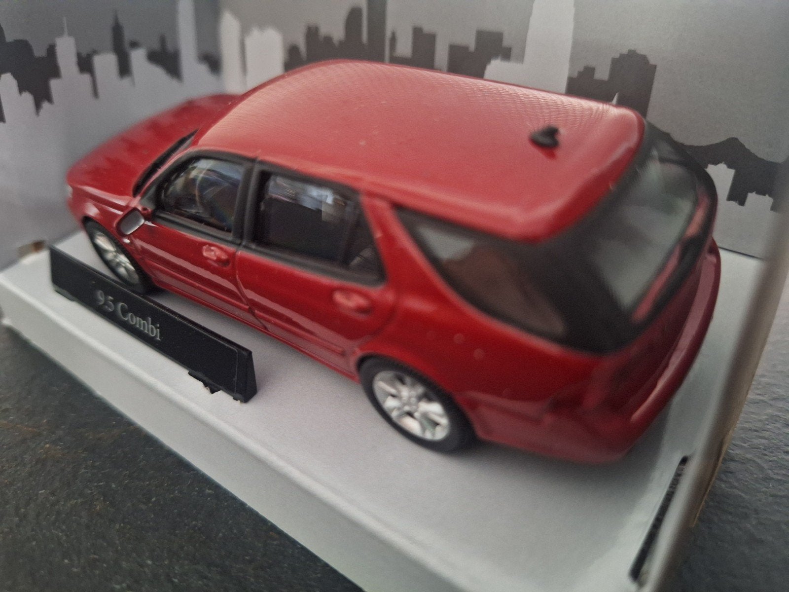 Saab 9-5 Combi Schaal 1:43, Hobby en Vrije tijd, Overige merken, Auto, Nieuw, Cararama