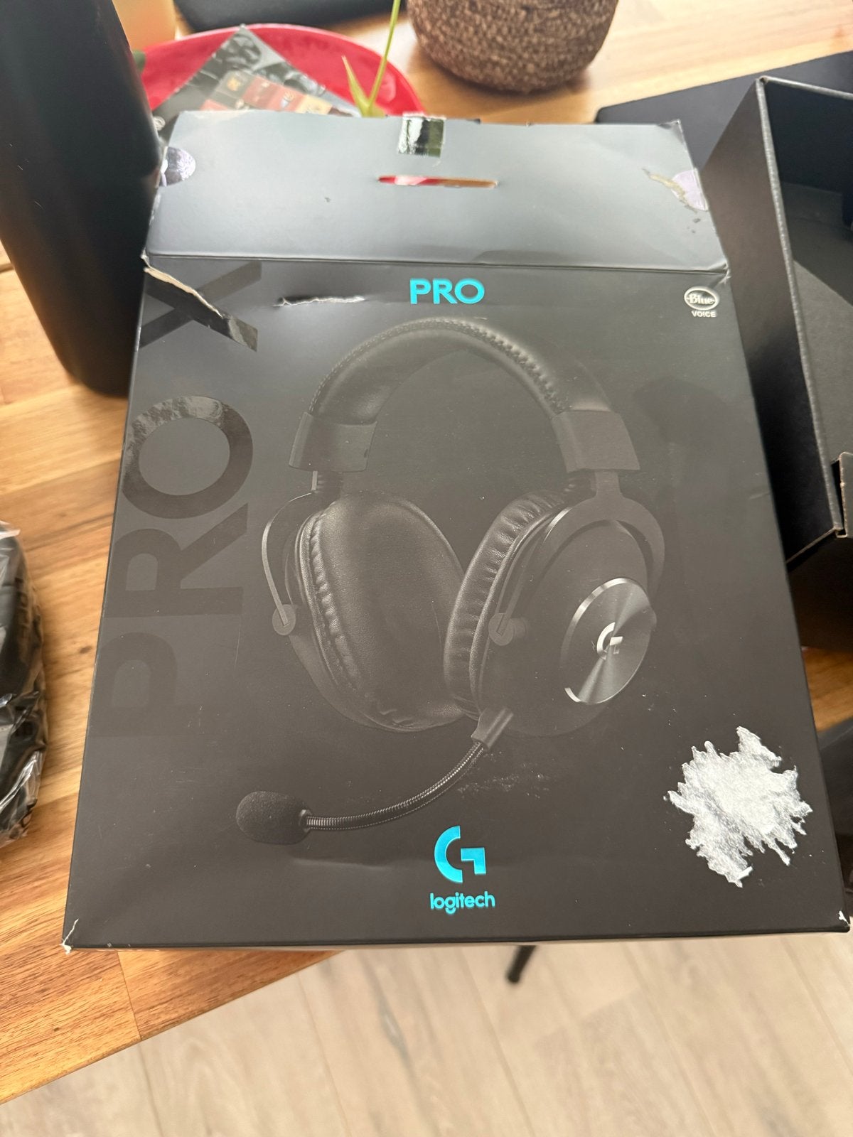 Logitech G Pro Gaming Headset - Compleet met alle accessoire, Computers en Software, Headsets, Zo goed als nieuw, Over-ear, Bedraad