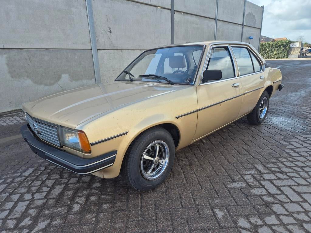 Opel Ascona 1.3S 75pk, Auto's, Oldtimers, Bedrijf, Ophalen of Verzenden