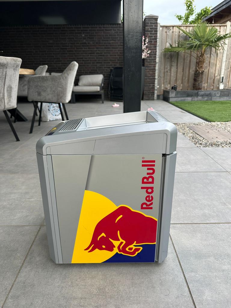 20L Red Bull koelkast - Zo goed als nieuw, koelt perfect!, Ophalen, Zonder vriesvak, Energieklasse A of zuiniger, Minder dan 45 cm