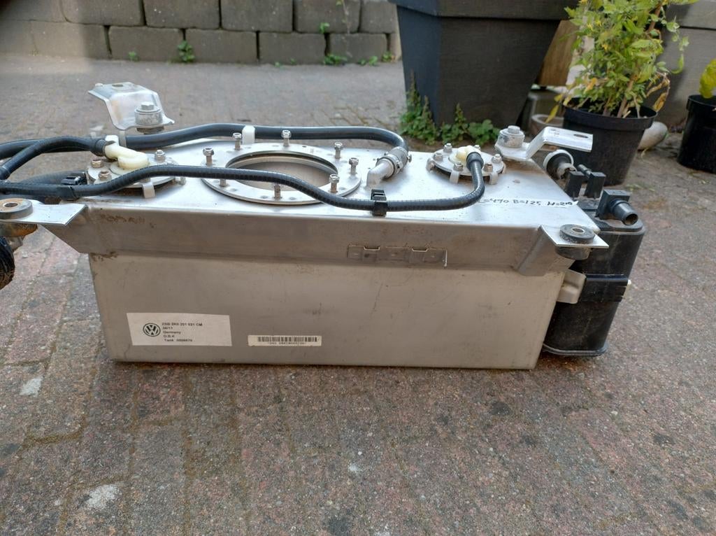 Rvs tank VW caddy ecofuel, Ophalen