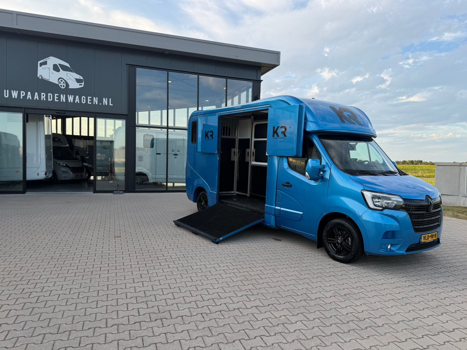 Renault KRISMAR >automaat< 12.000 km! Paardenwagen, Ophalen, Overige materialen, Overige typen