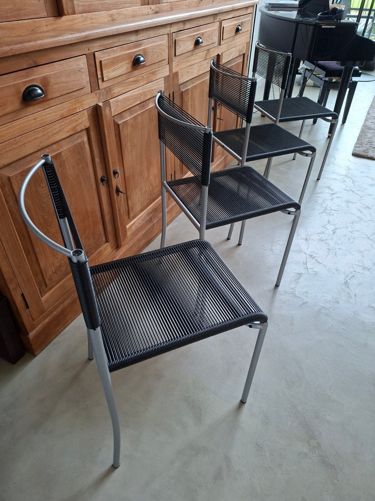4+1 Originele Alias Spaghetti stoelen, Huis en Inrichting, Stoelen, Ophalen, Zwart, Zo goed als nieuw, Vier