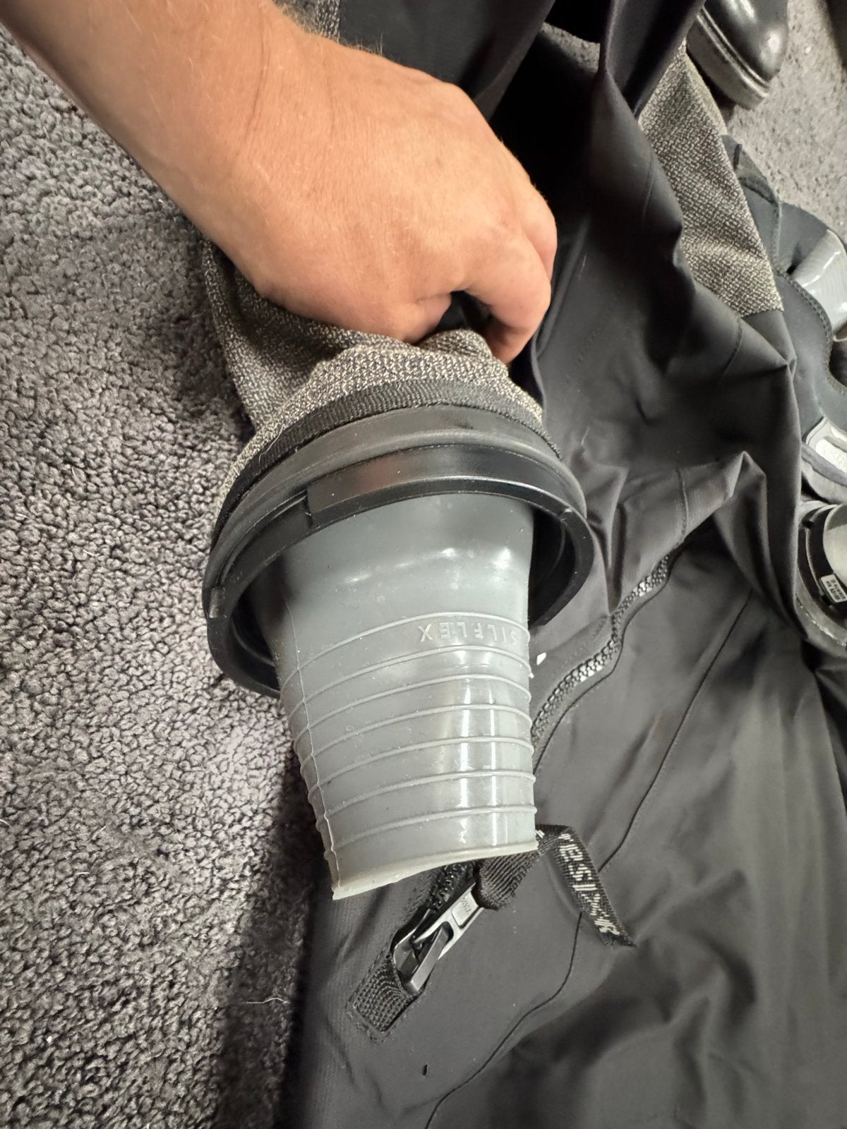 NIEUW Mares XR Drysuit - Nieuw Duikpak Maat L NIEUW, Ophalen of Verzenden, Nieuw, Duikpak