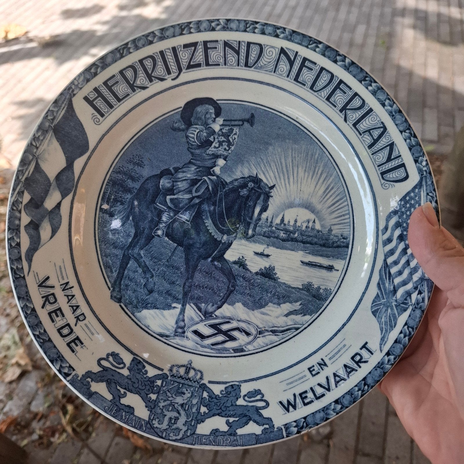 Zeldzaam 'Herrijzend Nederland' bord - WOII propaganda, Antiek en Kunst, Ophalen of Verzenden