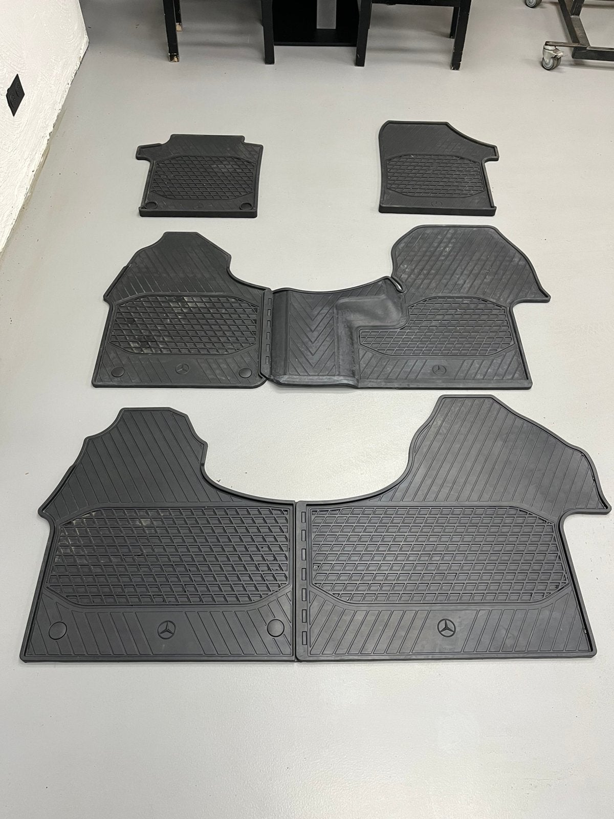Originele rubberen automatten Mercedes Vito W447, Auto diversen, Auto-accessoires, Zo goed als nieuw, Ophalen of Verzenden