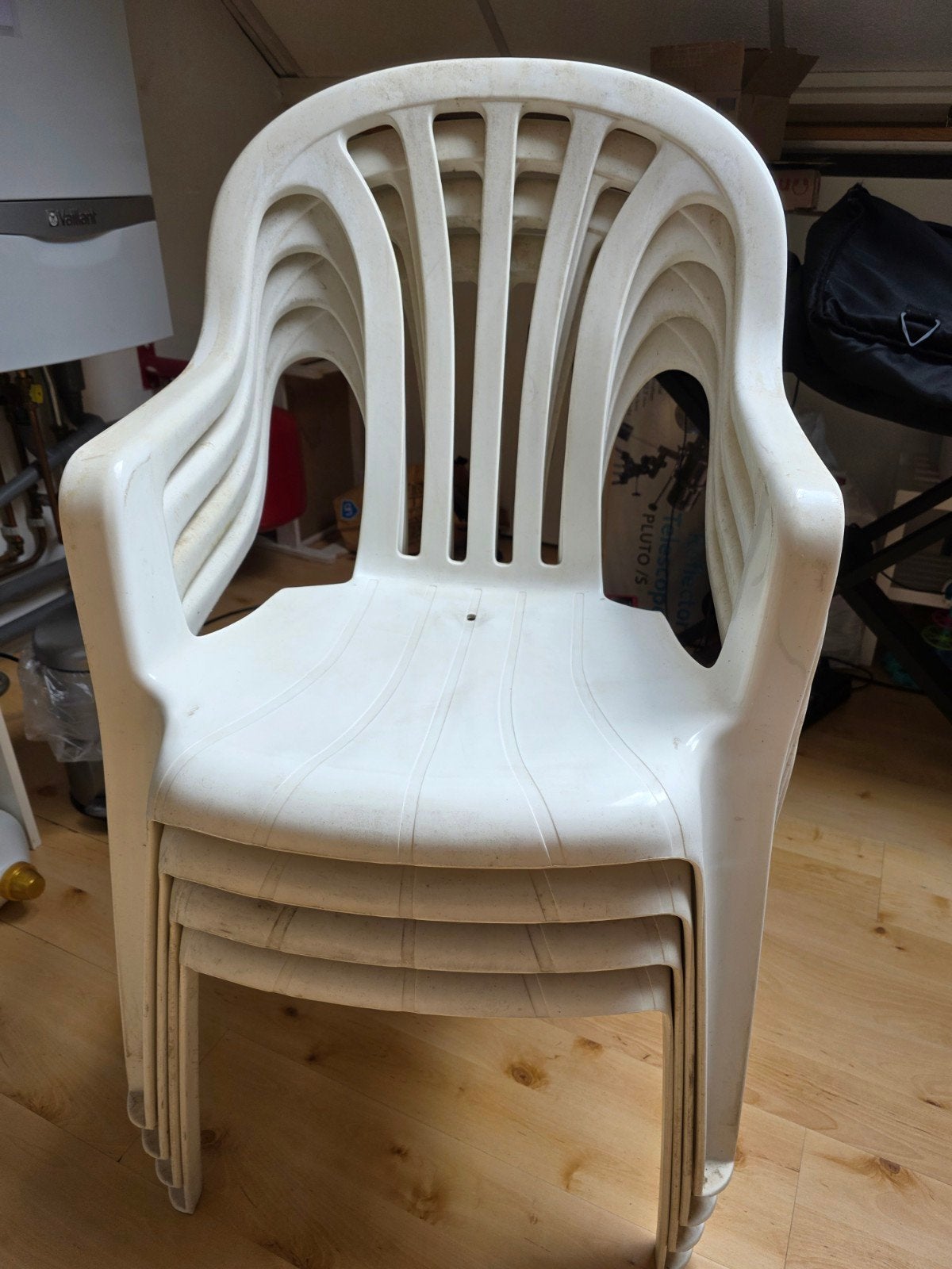 Set van 4 stapelbare kunststof tuinstoelen, Ophalen, Kunststof, Gebruikt, Wit