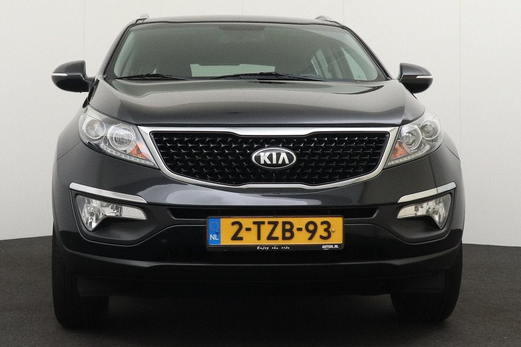 Kia Sportage 1.6 GDI World Cup Edit. Facelift Leder Camera, Auto's, Kia, Voorwielaandrijving, 135 pk, 4 cilinders, Zwart