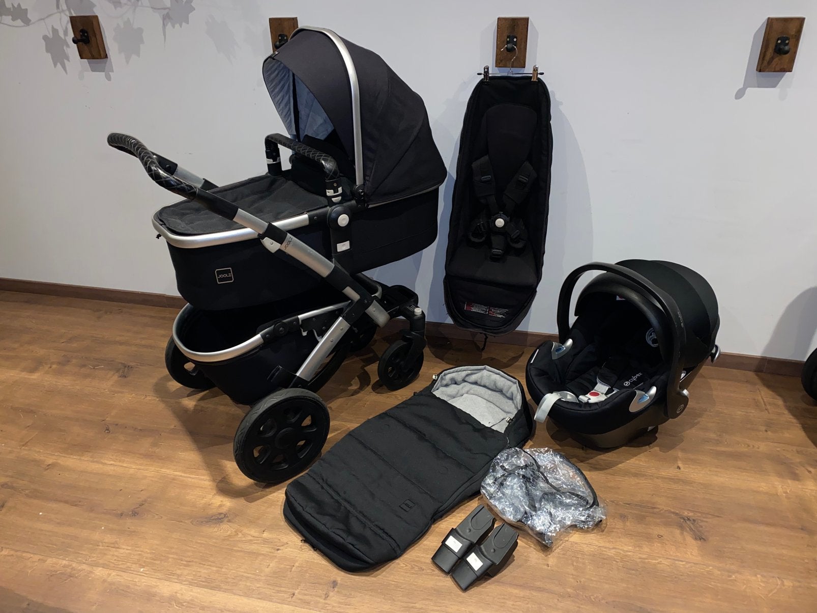 Joolz Geo2 Black Complete 3in1 Kinderwagen, Ophalen, Joolz, Zo goed als nieuw, Eikenlaan 76 Spijkenisse