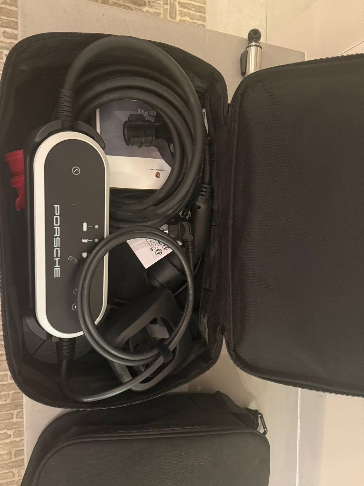Porsche mobiele oplader connect thuislader. NIEUW!, Auto diversen, Laadpalen, Verzenden, Nieuw, Laadkabel