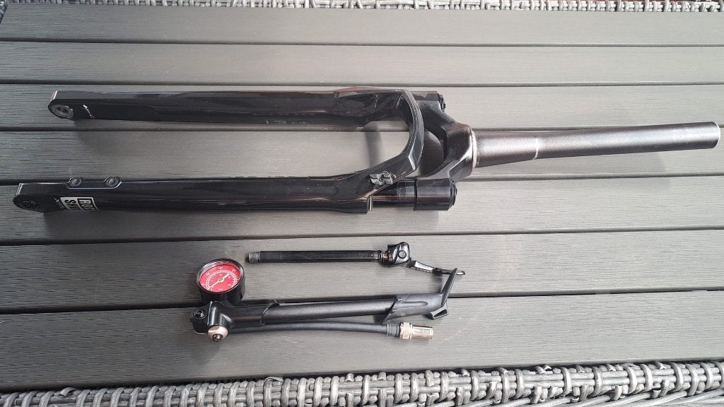 ROCK SHOX RUDY GRAVEL VORK 40MM , INCL GRATIS BANDEN FOTO,S!, Fietsen en Brommers, Ophalen of Verzenden, Zo goed als nieuw, Gravelbike