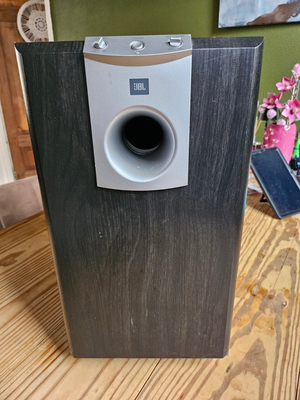 JBL SUB138 Subwoofer - Krachtige bas voor uw home cinema, Audio, Tv en Foto, Gebruikt, Ophalen of Verzenden, Geschikt voor surround/home cinema