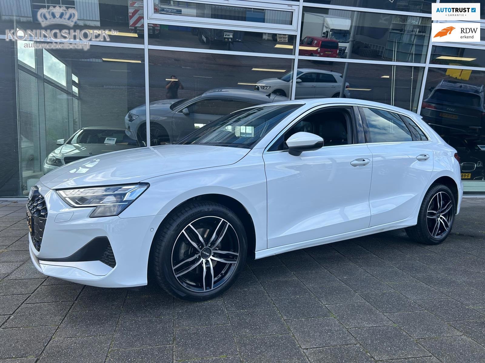 Audi A3 SPORTBACK 30 TFSI Advanced edition Facelift model! f, Dealer onderhouden, Stof, 4 cilinders, 116 pk