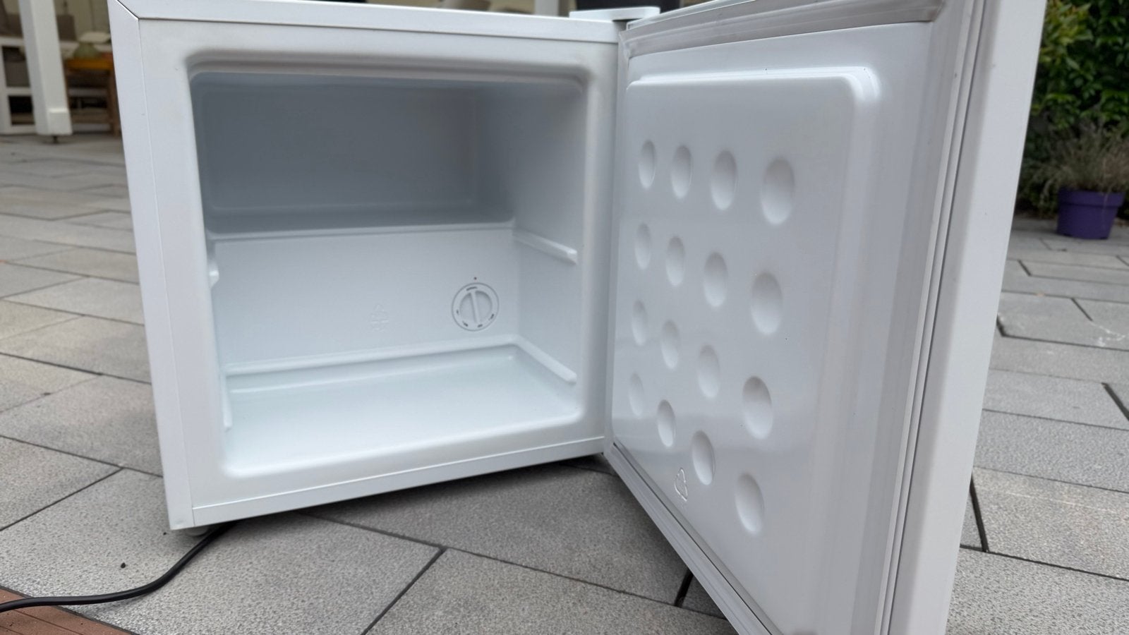 Salora Vrieskist FRB3200WH - Compacte Vriezer 31L, Ophalen, Vrieskist, Minder dan 85 cm, Minder dan 60 cm